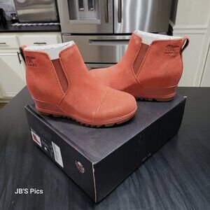 Sorel Evie Pull On Wedge Booties Warp Red Womens Waterproof Rain Boot BRAND NEW